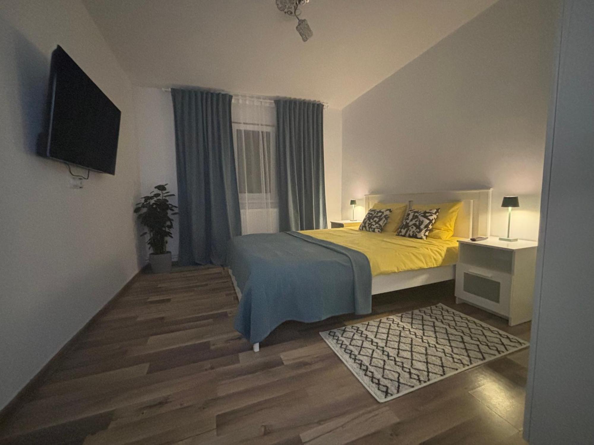 Apartament 2 Cam Cetate Alba Iulia Esterno foto