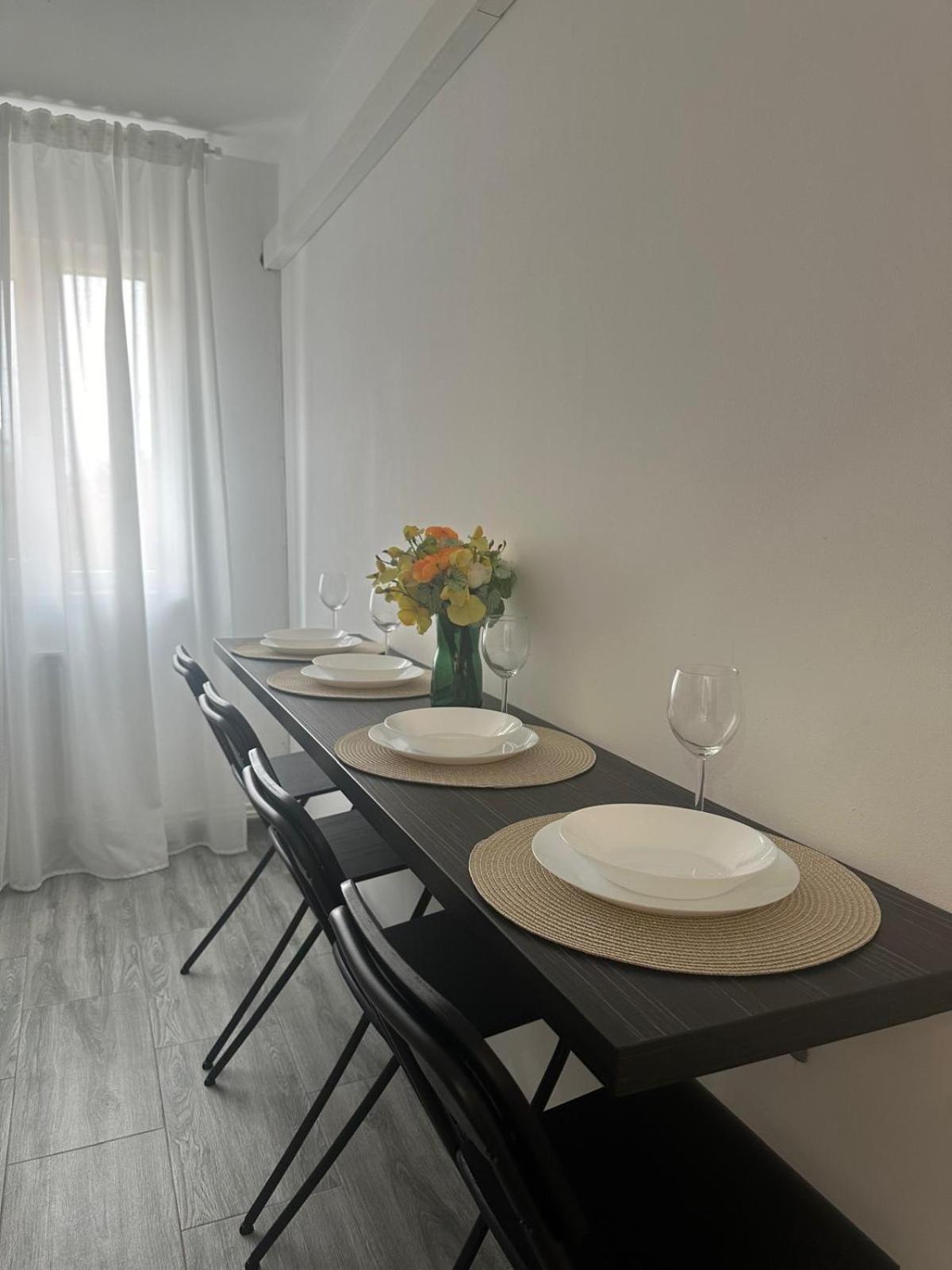 Apartament 2 Cam Cetate Alba Iulia Esterno foto
