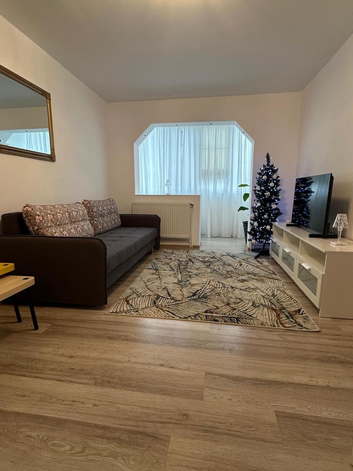 Apartament 2 Cam Cetate Alba Iulia Esterno foto